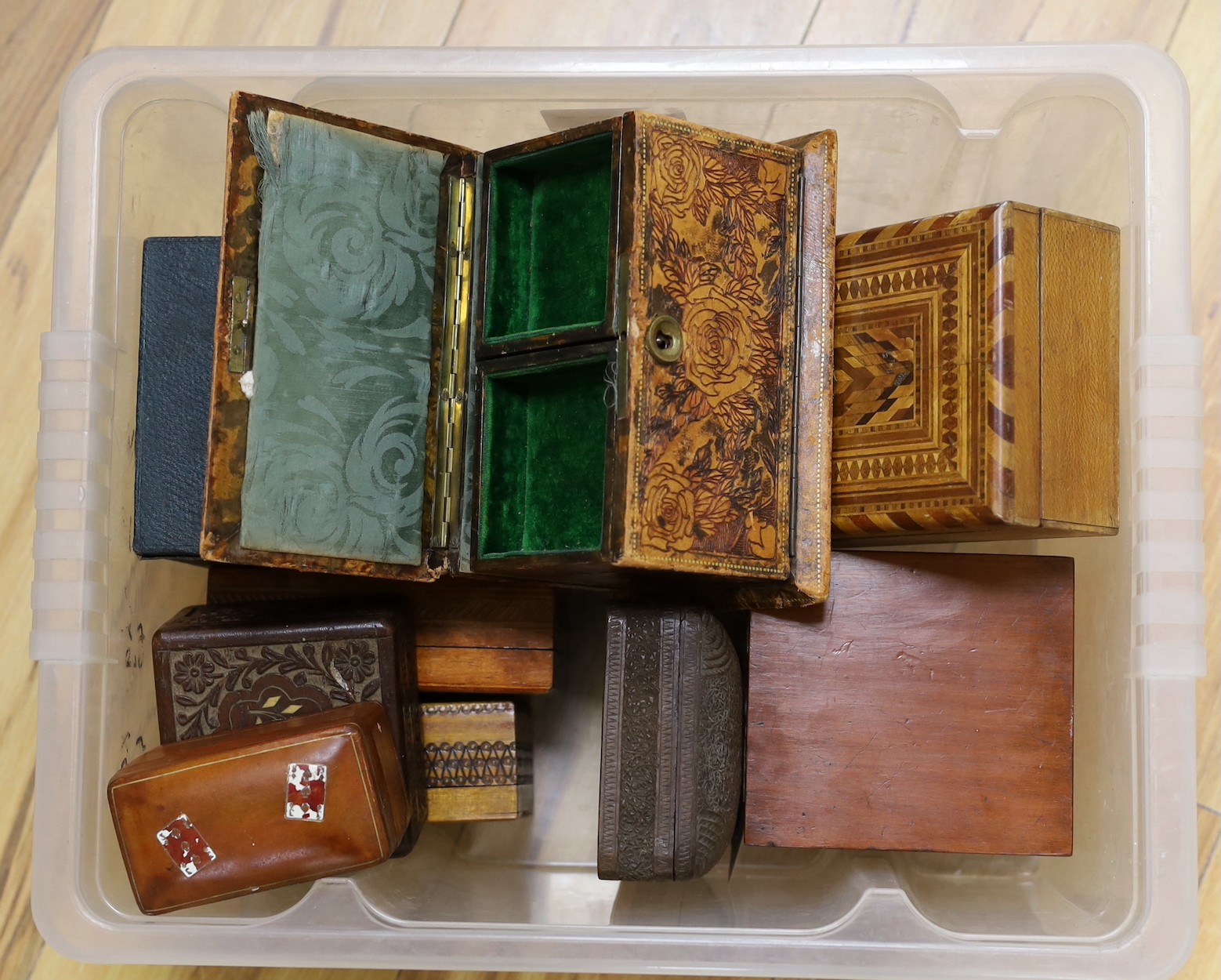 A selection of various boxes, to include a leather jewellery box, wooden inlaid card boxes and others